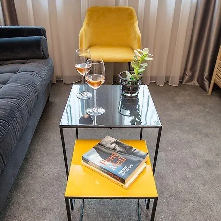 Reverence Boutique فندق فارنا