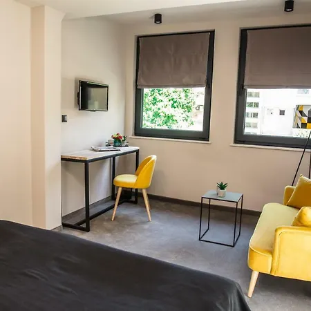 Reverence Boutique فندق 3*