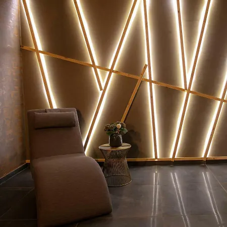 Reverence Boutique Hotell 3*