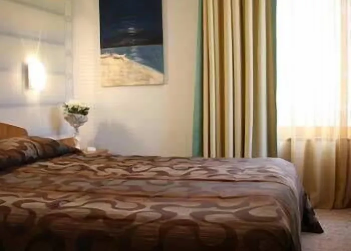 Otel Reverence Boutique