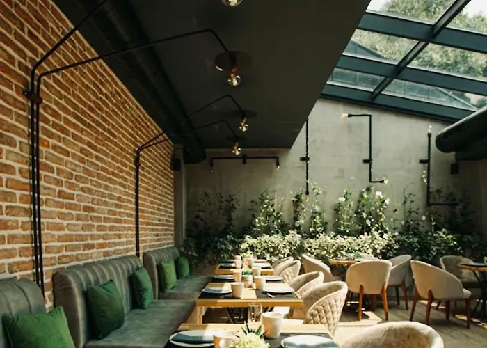 Reverence Boutique Готель 3*