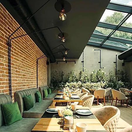 Reverence Boutique Hotel 3*