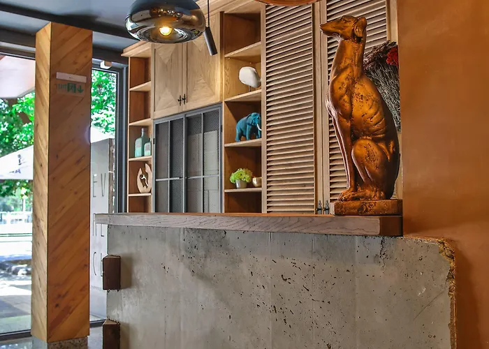 Reverence Boutique Готель Варна